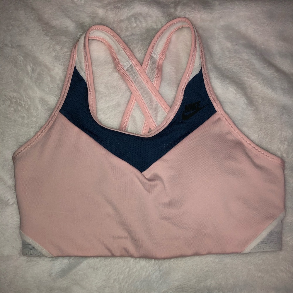 nike sports bra
